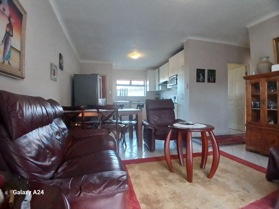 3 Bedroom Property for Sale in Kidds Beach Eastern Cape
